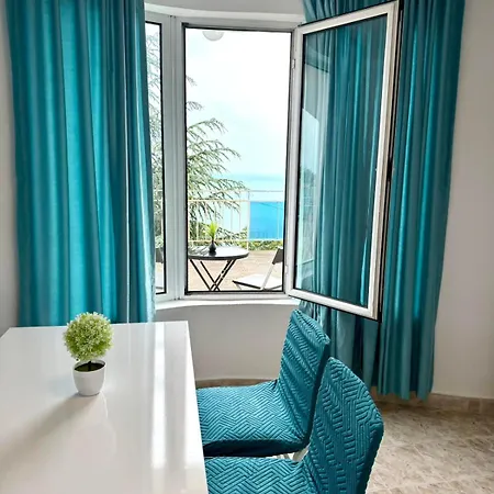 Apartment Balcon Del Mar - тераса над морето *